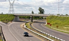 Nación lanza licitación para privatizar nuevos tramos de autopistas y rutas