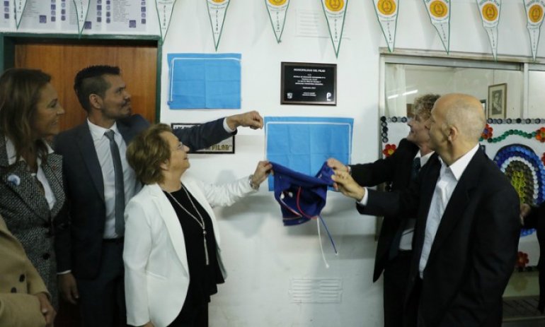 La primera escuela secundaria pública de Pilar celebró medio siglo de existencia