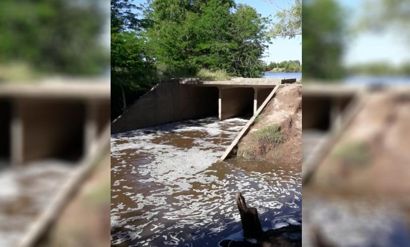 Encontraron sin vida a dos adolescentes en un arroyo de Manzanares