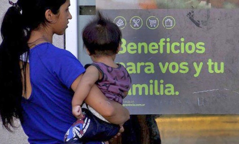 Desde enero aumenta el 100% la Asignación Universal por Hijo y el 50% la Tarjeta Alimentar