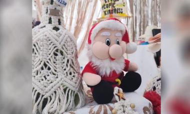 Con los obsequios más originales, la Feria de Artesanos de Pilar ya palpita la Navidad