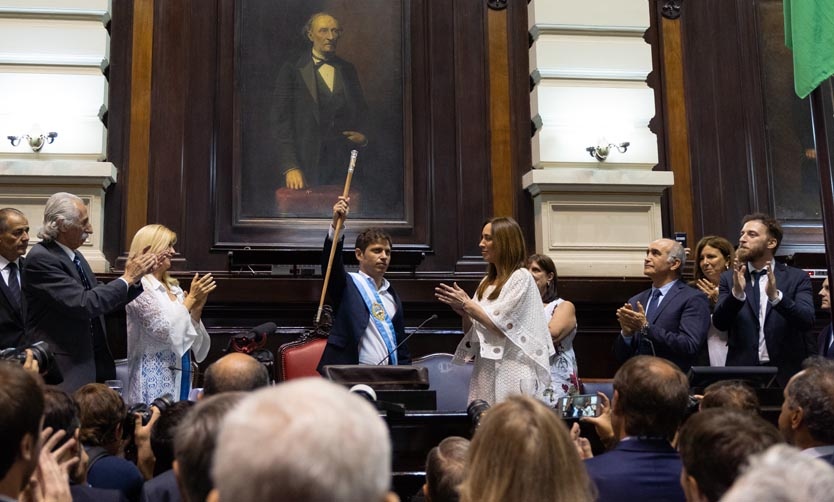 Kicillof juró como gobernador y advirtió: “Las cifras que nos dejan no alcanzan para lo básico”