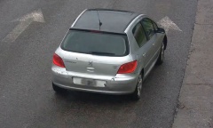 Capturan a un hombre que circulaba en un auto vinculado a un robo