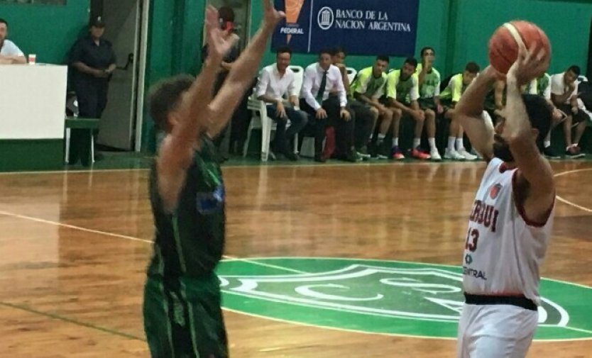 Básquet: Presidente Derqui perdió en Junín