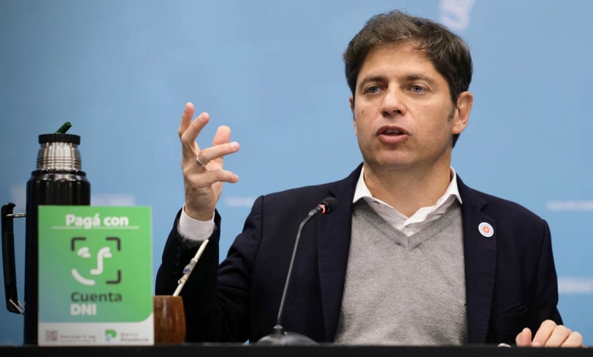 Axel Kicillof presentó los beneficios de Cuenta DNI para julio y agosto