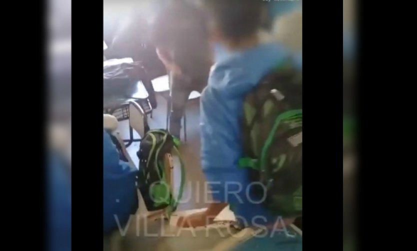 Video: Dos alumnos se pelean en una escuela de Pilar; uno de ellos tiene un cuchillo