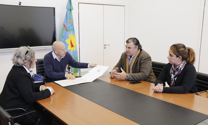 El Municipio firmó un acuerdo con la Clínica Fátima para la realización de resonancias