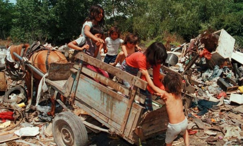 Según la UCA, el 54,2% de los chicos del Conurbano son pobres
