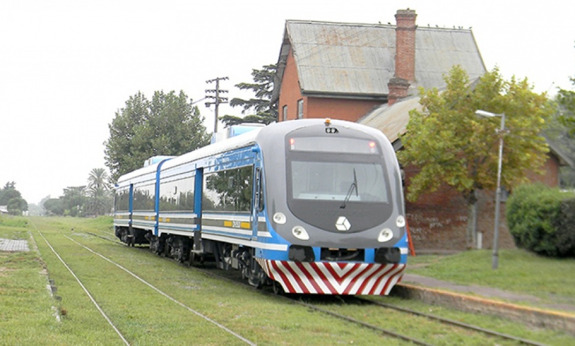 Luego de más de un año sin servicio, vuelve el tren a Zelaya