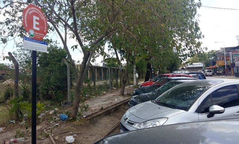 El Municipio comenzó a cobrar para estacionar en el centro de Del Viso