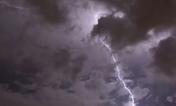 Alerta amarillo por vientos fuertes y tormentas para la provincia y gran parte del país