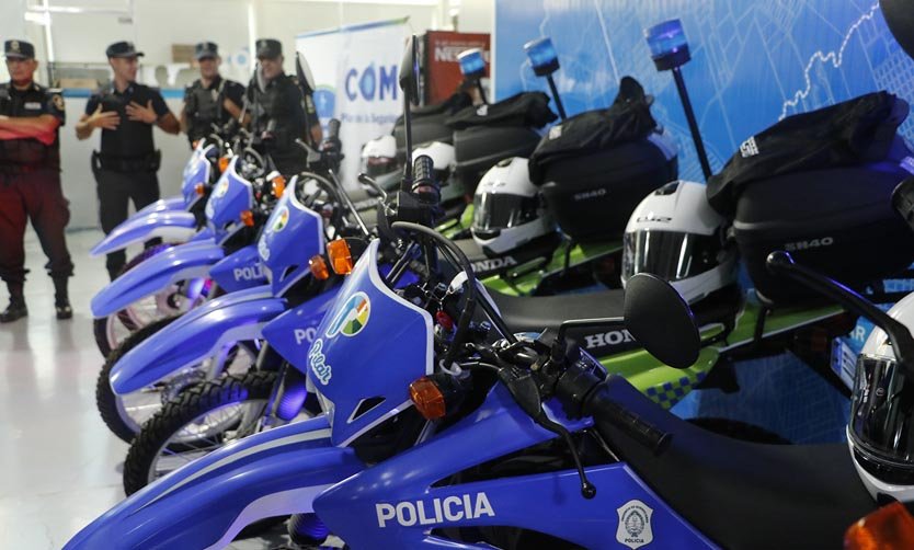Policías en moto controlarán las salidas de los bancos y áreas comerciales