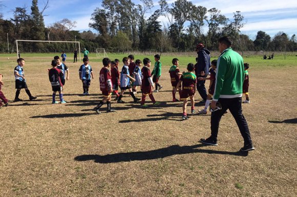 Astolfi y El renuevo mandan en la Liga Municipal de Fútbol 7