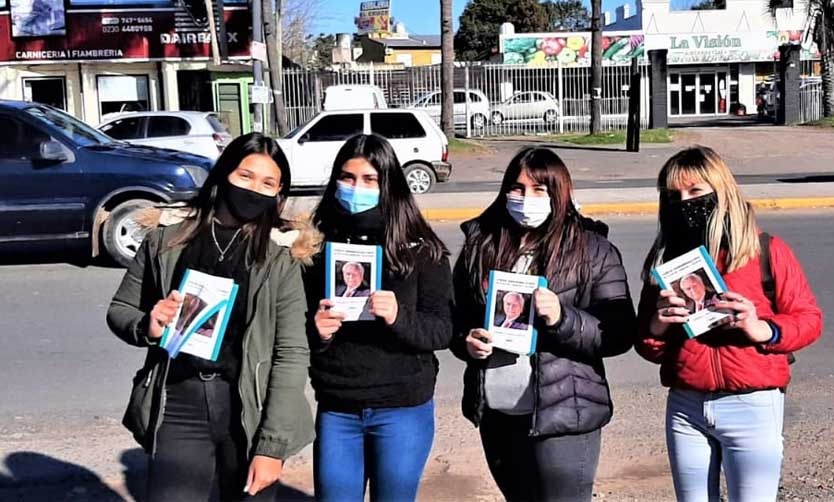 Jorge Simmermacher lleva la propuesta de Unión por Todos a los barrios