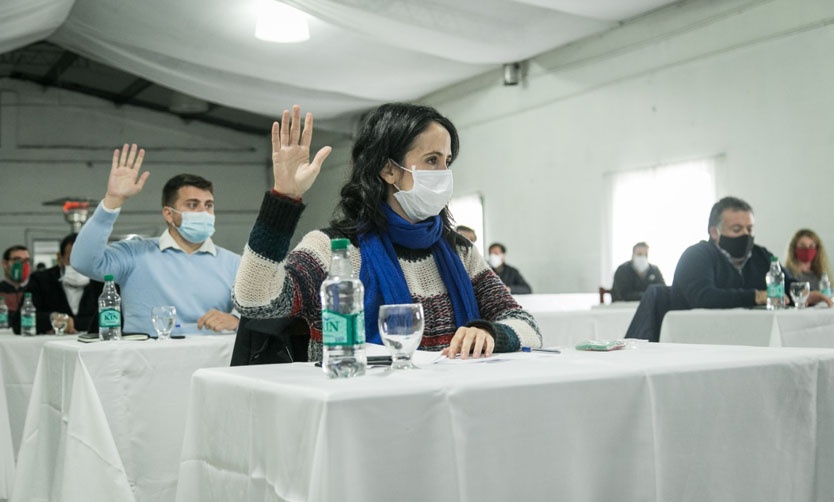 Lourdes Filgueira: “La voluntad de este gobierno es cuidar al comercio local”