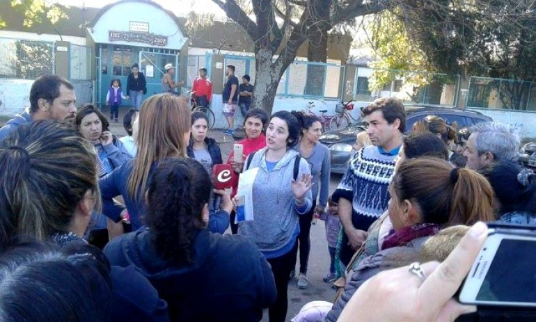 Tensión en una escuela de Pilar por la presencia de un presunto agresor sexual