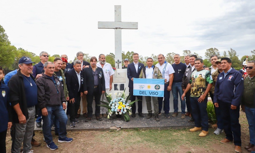 Emotivo homenaje a los héroes de Malvinas en la conmemoración del 2 de abril