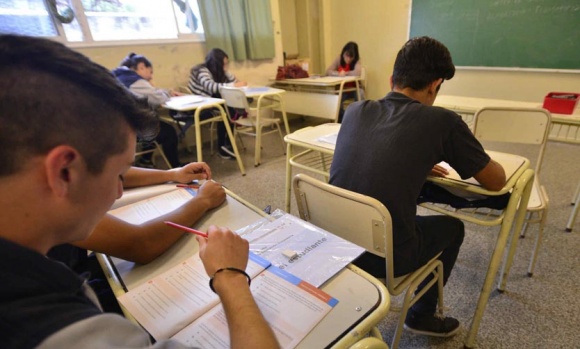 Para evitar horas sin clase, habrá designaciones inmediatas por licencias docentes