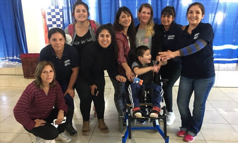 Una “Cadena de Favores” que ya brindó ayuda a más de mil personas con discapacidad
