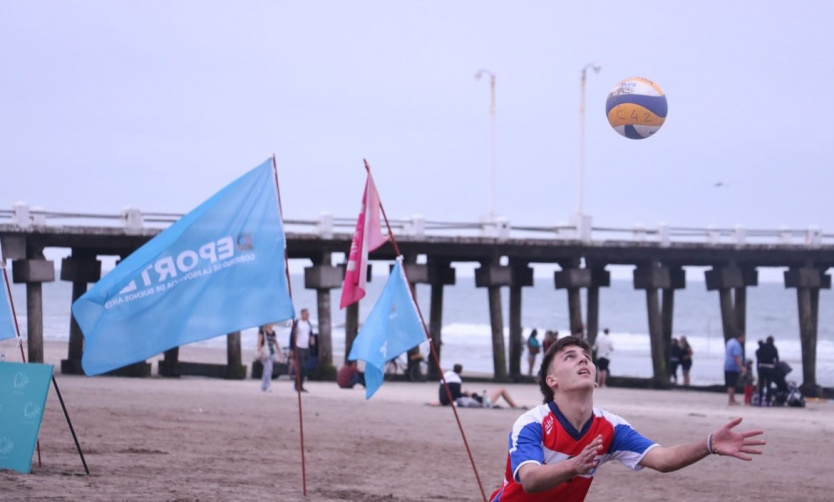 Beach Voley: destacada actuación pilarense en Mar de Ajó