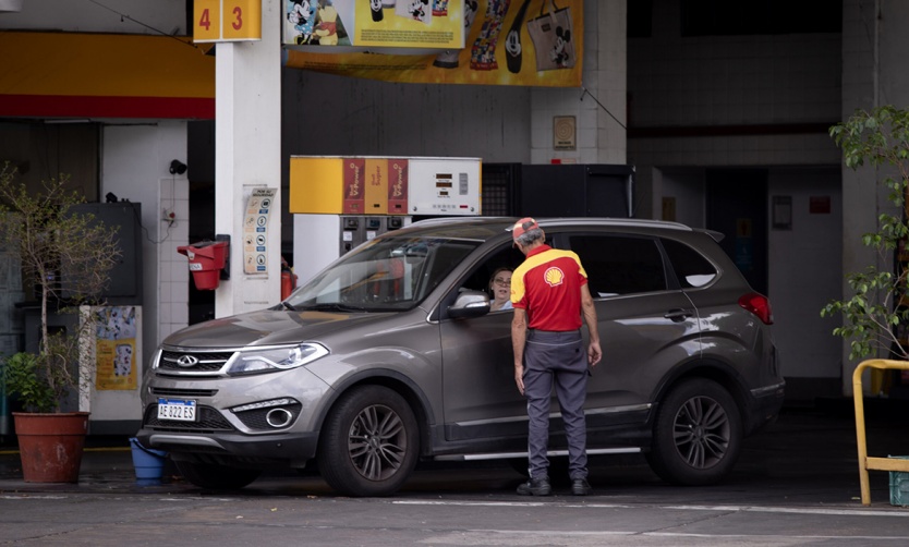 Los combustibles vuelven a aumentar en una semana: ¿a cuánto se van?