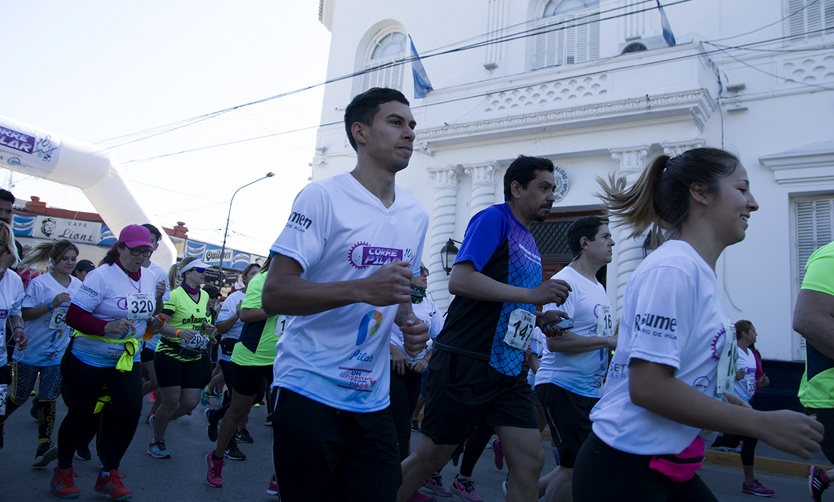 Multitudinaria maratón a beneficio de la construcción del Hospital Central