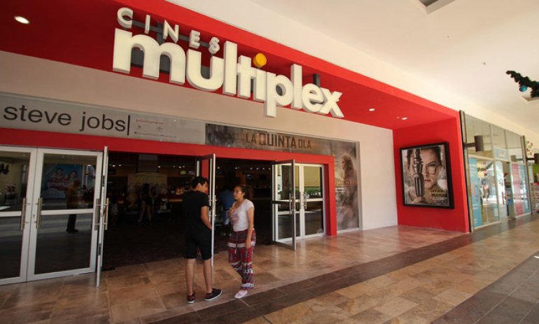 Sábados trasnoche a mitad de precio en Cines Multiplex