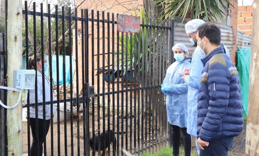 El Plan DetectAr desembarcó casa por casa en el barrio Agustoni de Pilar