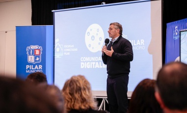 Achával lanzó el programa Comunidades Digitales