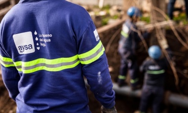 AySA advirtió posibles cortes de agua en el centro de Pilar durante el verano