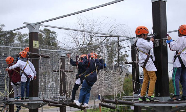 Cientos de alumnos de Pilar visitaron la feria Tecnópolis