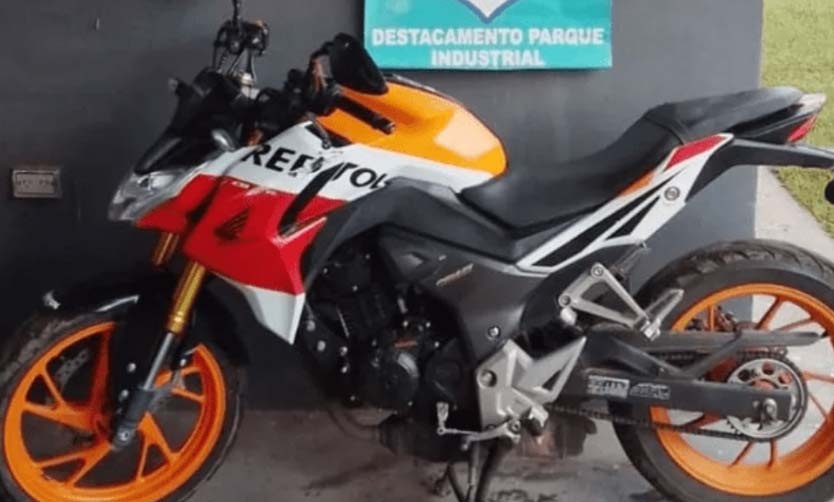 Capturan a delincuente que trataba robar una moto