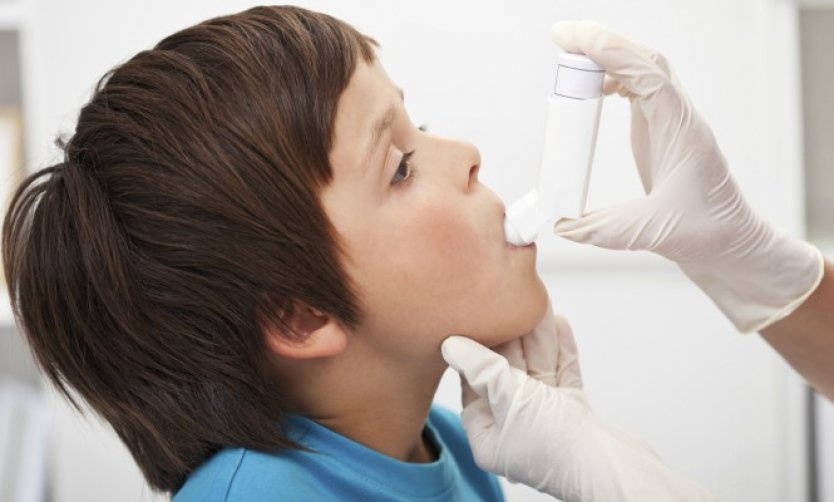 Asma en los más pequeños: el Austral aconseja cómo actuar durante la pandemia