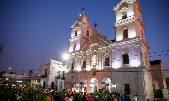 Ya se vive la celebración patronal en honor a la Virgen del Pilar