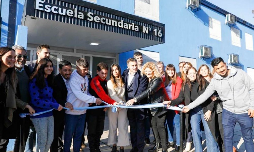 Achával inauguró una nueva escuela y ya son 20 en lo que va de la gestión