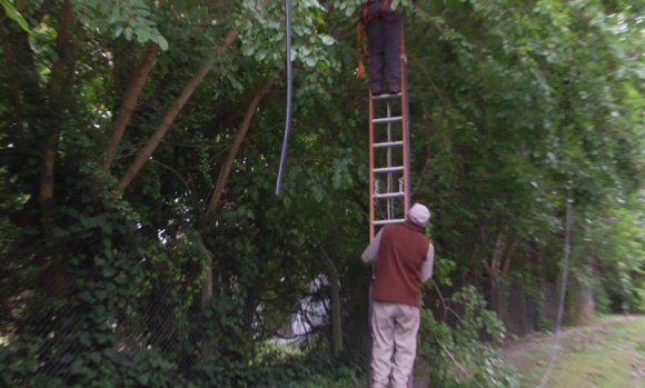 Detienen a un hombre acusado de robar cables de telefonía e internet